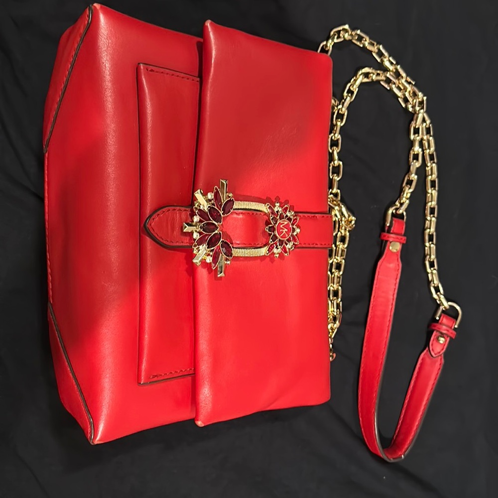 Red Micheal Kors bag